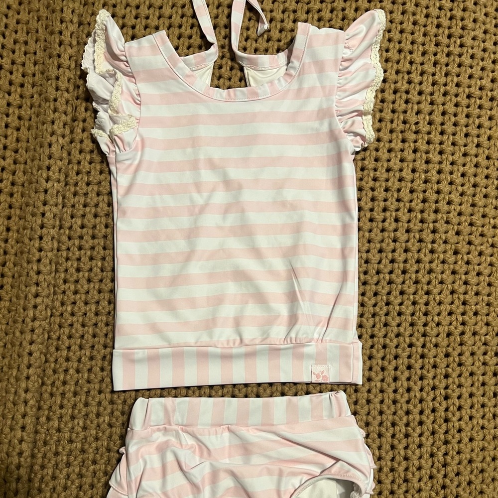Sweethoney Miki rashguard